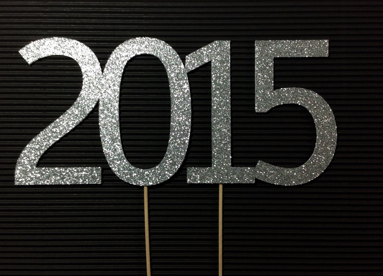 2015-silver-glitter-cake-topper-new-years-2015-new-year-ideas-paper-goods-cake-topper-f62902